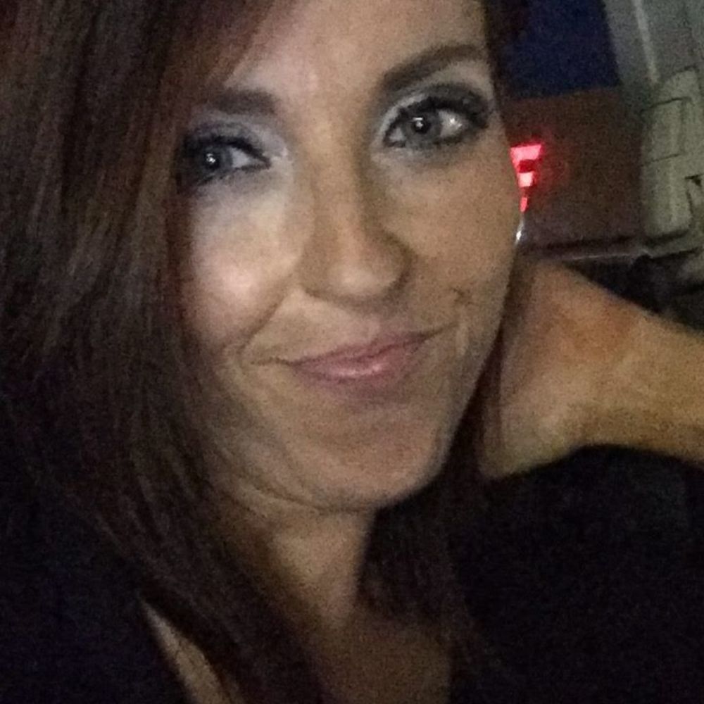 Meet your Posher, Dena